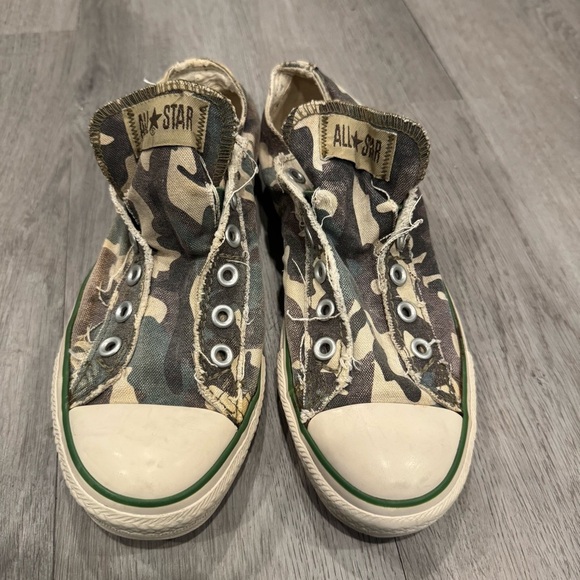 Converse Chuck Taylor All Star Unisex Slip-On Men's 7, Women’s 9 Camouflage - Picture 1 of 7